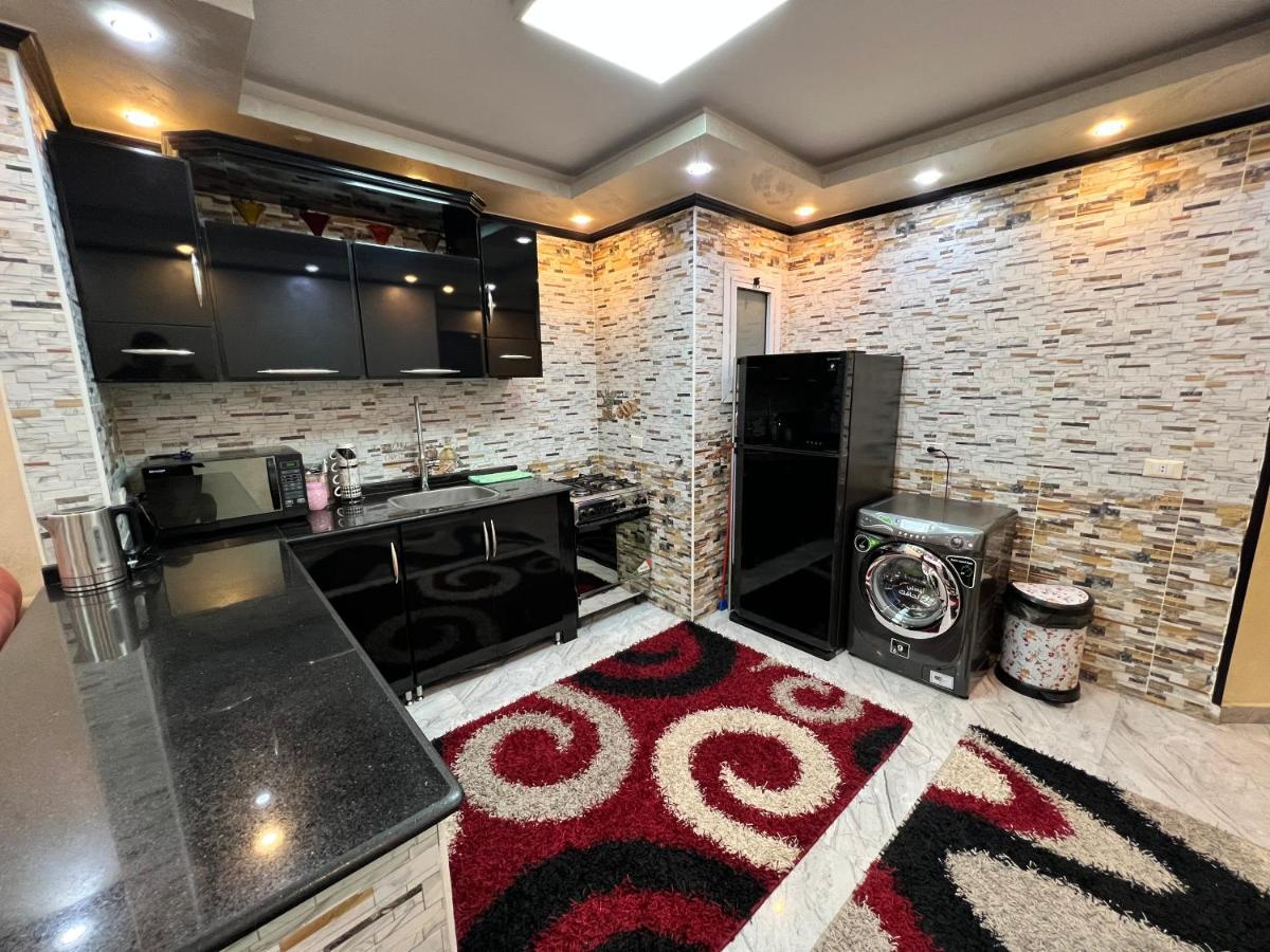Hi Pyramids Apartment Кайро Екстериор снимка