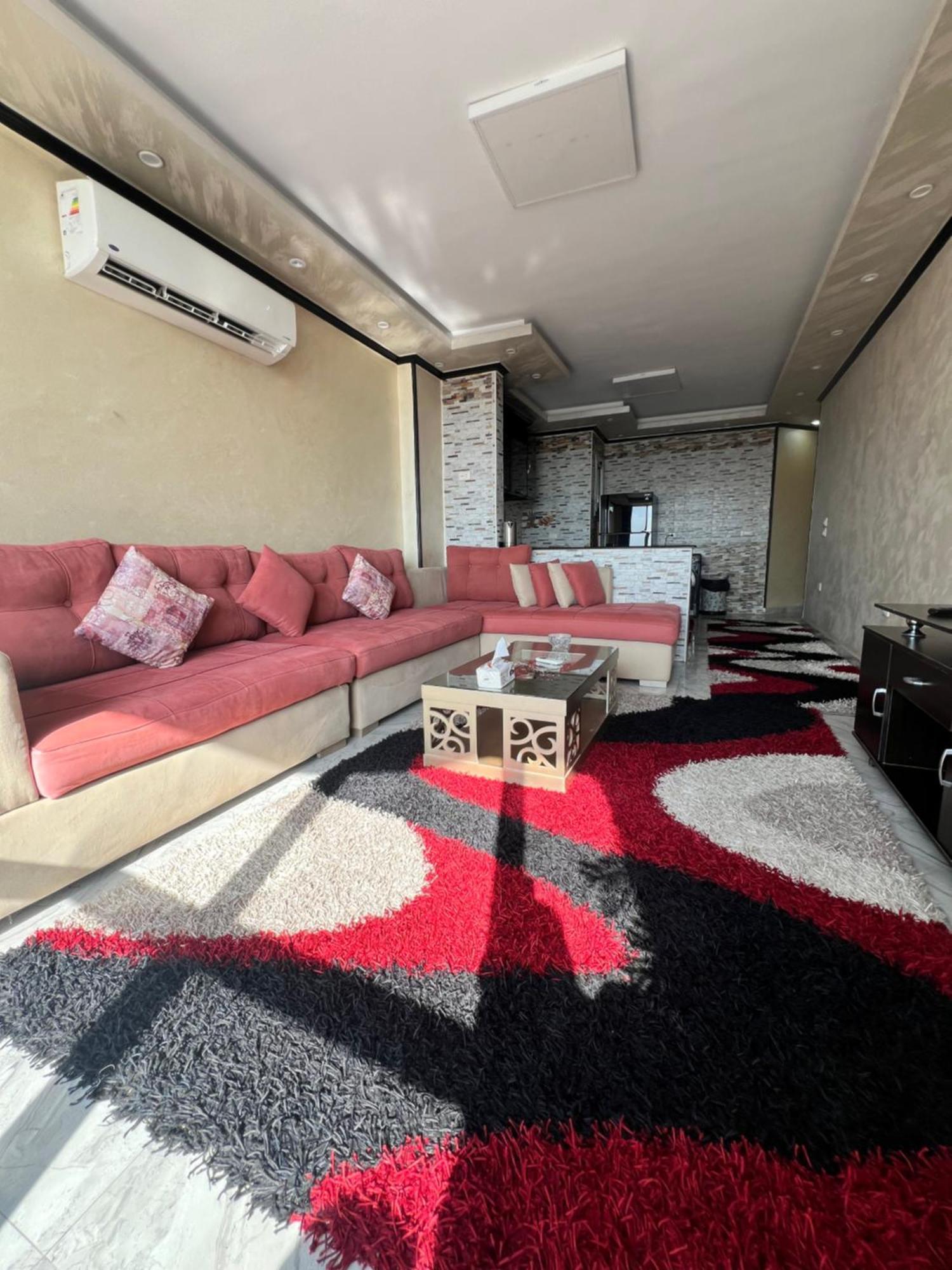 Hi Pyramids Apartment Кайро Екстериор снимка